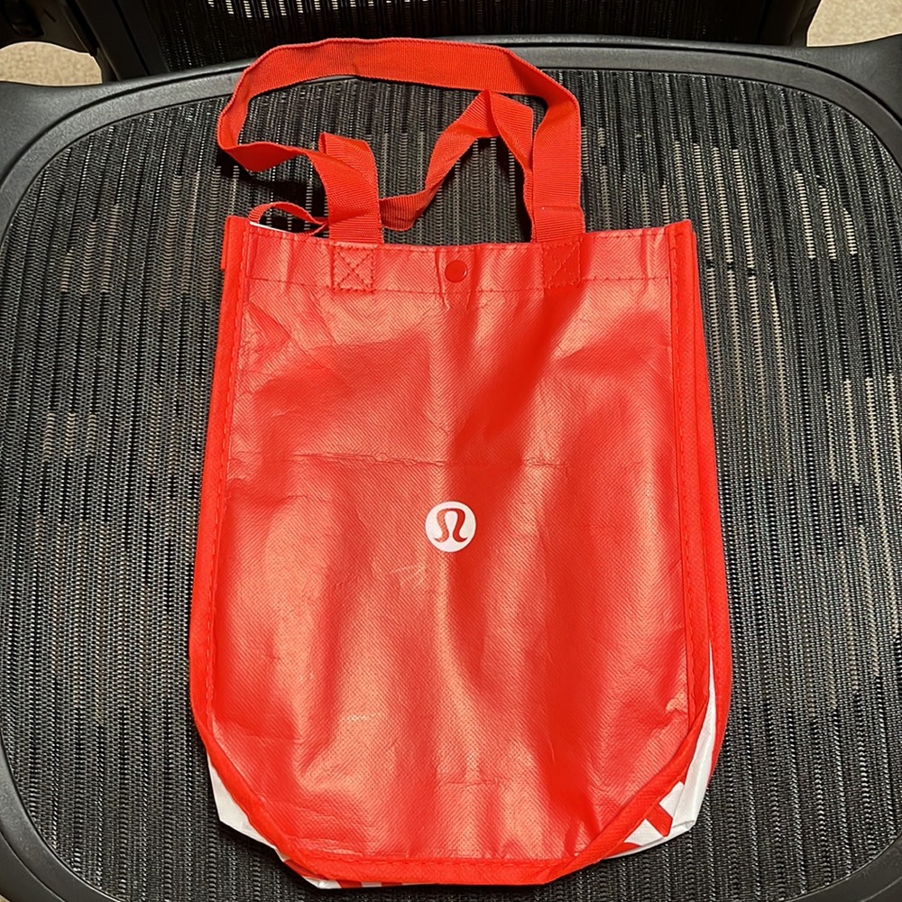 Lululemon Scuba oversized half zip Hoodie w/ a shopping bag sold out online 🔥 - Picture 7 of 9
